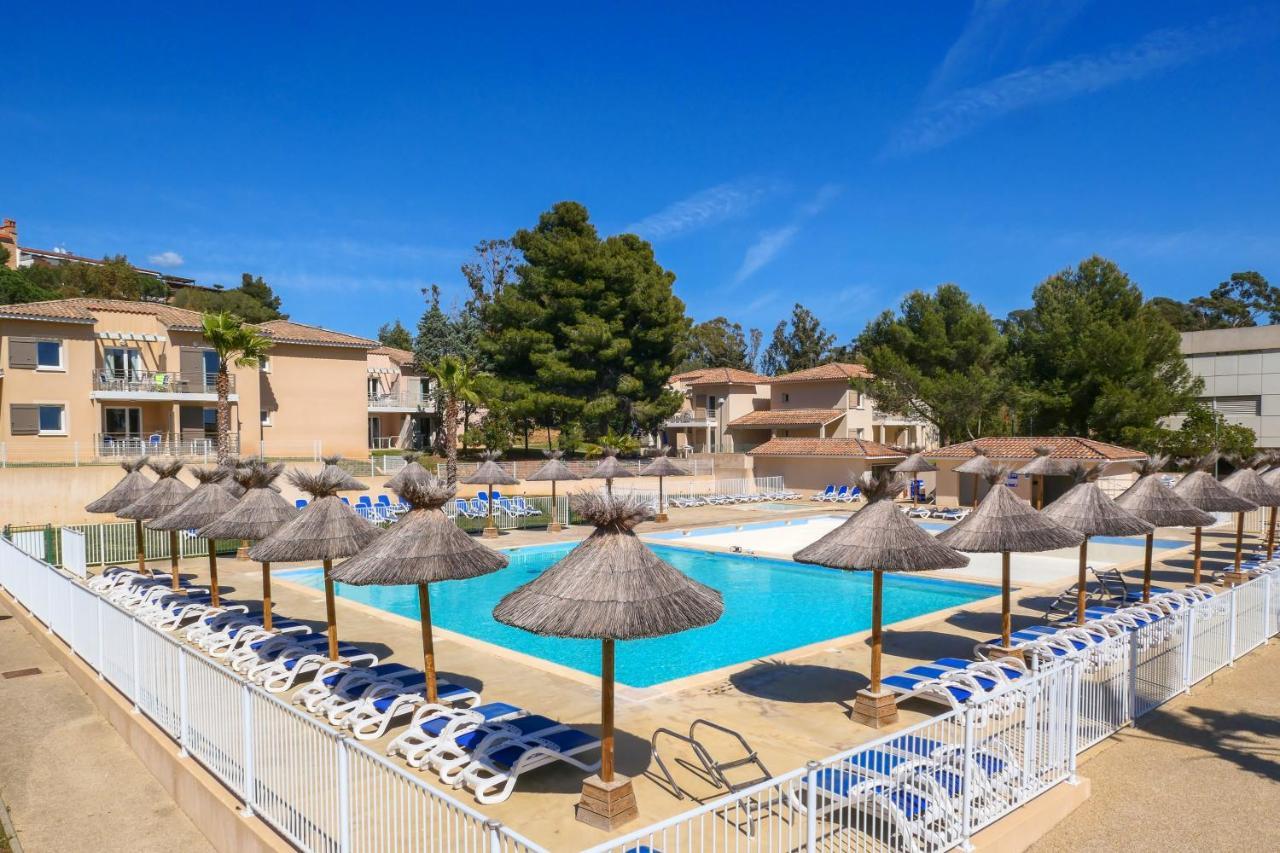 Plages De Sable Fin, Piscine, Hammam, Tennis Lesclesdenicole Ла-Лонд-ле-Мор Екстер'єр фото