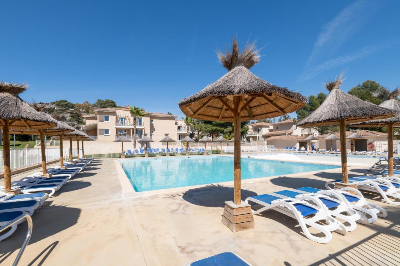 Plages De Sable Fin, Piscine, Hammam, Tennis Lesclesdenicole Ла-Лонд-ле-Мор Екстер'єр фото